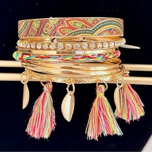 7 pcs Colorful Boho Bangle Set with Tassels